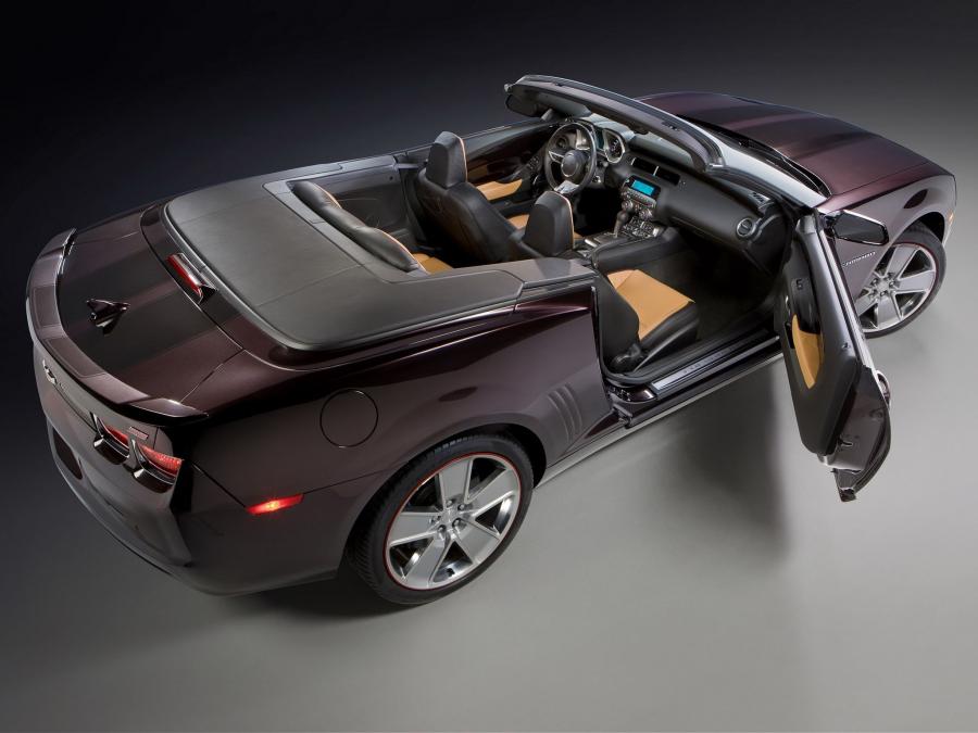  Chevrolet Camaro SS Convertible Neiman Marcus Edition 2010 года  (фото 2 из 3)